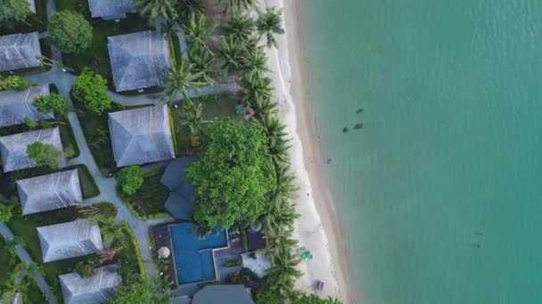Resort Beach Balows Chang Hilly Island Thailand 20H Vertical Rotation — стоковое видео