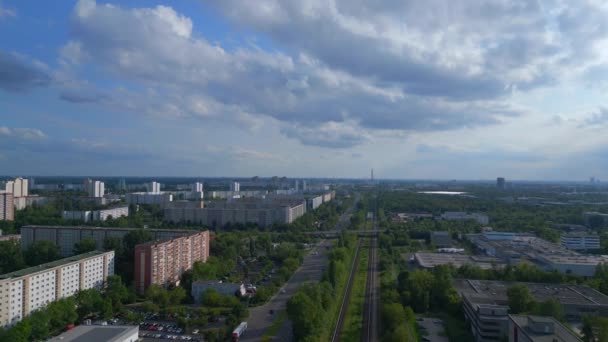 Penerbangan Pandangan Atas Udara Apartemen Bangunan Sistem Panel Besar Kompleks — Stok Video