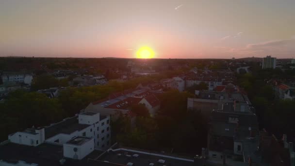 Spokojny Wieczór Zachód Słońca Niebo Nad Miastem Berlin Dzielnica Miasta — Wideo stockowe