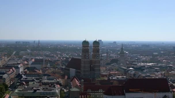 Munich Torres Frauenkirche Igreja Cidade Velha Alemanha Bávaro Verão Céu — Vídeo de Stock