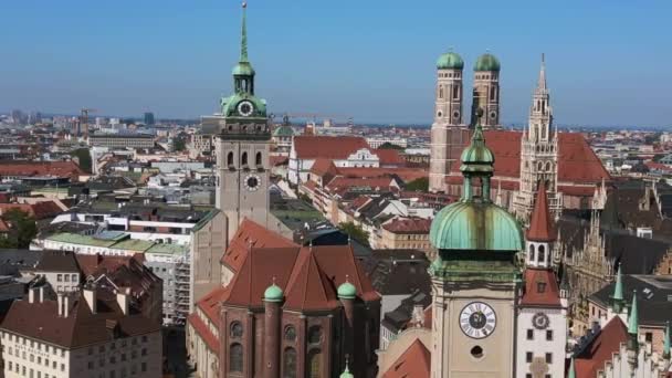 Munich Cidade Igrejas Cidade Velha Frauenkirche Peter Alemanha Bávaro Verão — Vídeo de Stock