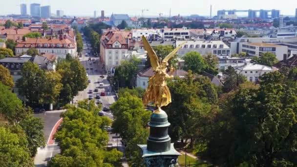 Columna Ángel Oro Paz Ciudad Múnich Alemania Bávaro Verano Soleado — Vídeo de stock