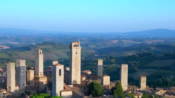 Ummauerte Mittelalterliche Hügelturm Stadt Toskana Italien San Gimignano Übersicht Drohne — Stockvideo