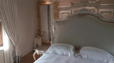 Lüks oda Charlie Relais Villa Toskana İtalya. Ters İHA 4k sinematikle uç
