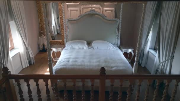 Luxury Room Charlie Relais Villa Tuscany Italy Tilt Drone Cinematic — Stock Video