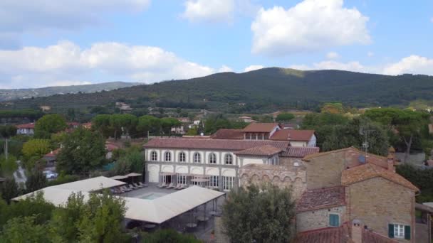 Toscana Villa Italia Charlie House Vida Rural Volar Drone Inverso — Vídeos de Stock