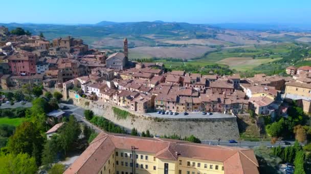 Montepulciano Toskania Średniowieczna Wioska Górska Przegląd Panoramy Dron Nagrania Krajobrazowe — Wideo stockowe