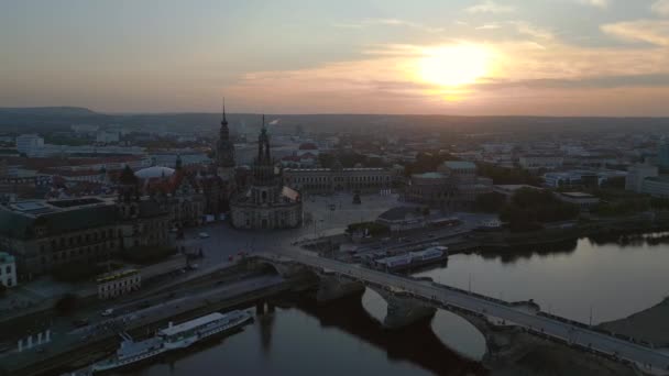 Coucher Soleil Ville Cathédrale Dresde Bridge River Survol Survol Drone — Video