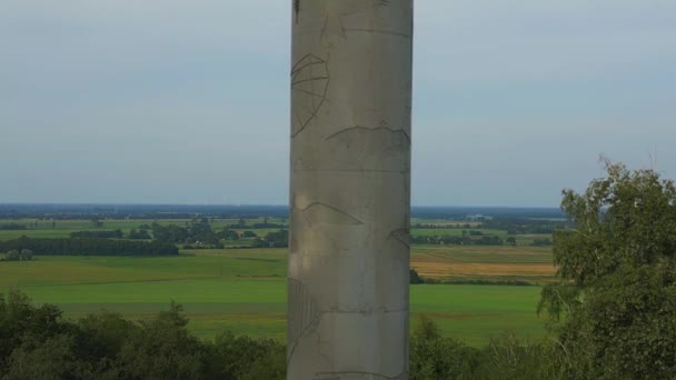 Lilienthal Monument Latające Wzgórze Letnie Niemcy Wznoszący Się Dron Materiał — Wideo stockowe
