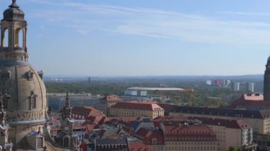 Cityscape Dresden Kadın Kilisesi Frauenkirche Şehri Almanya, yaz güneşli mavi gökyüzü 23.