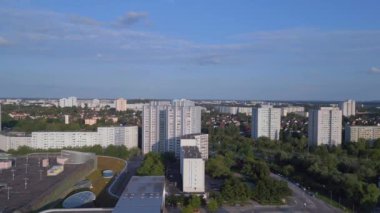 Prefabrik konut kompleksi, Berlin Marzahn Almanya 'yı inşa eden panel sistemi 2023 yazı.
