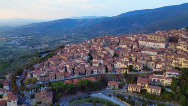 Casco Antiguo Italiano Medieval Colina Pueblo Toscana Panorama Curvado Drone — Vídeo de stock