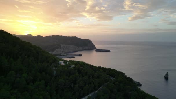Mountain Sunset Bunte Wolkeninsel Ibiza 2023 Hochwertige Panorama Übersicht Drohnen — Stockvideo