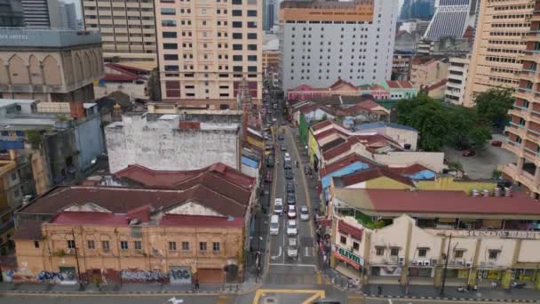 吉隆坡唐人街在Sri Maha Mariamman庙宇后面的街上 全景概览无人驾驶飞机 高质量的4K镜头 — 图库视频影像