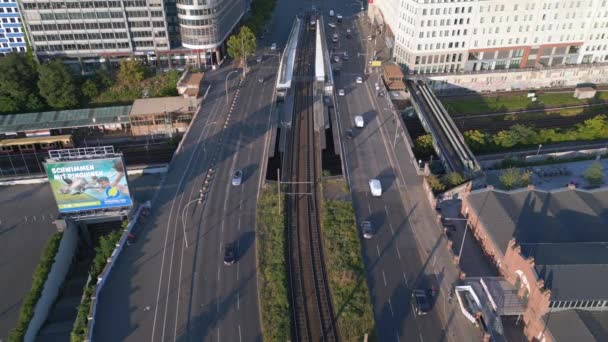 Velodrom Landsberger Allee柏林大楼无人机摄像头指向下 高质量的4K镜头 — 图库视频影像