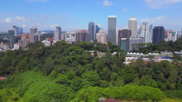 Floresta Tropical Parque Selva Kuala Lumpur Cidade Drone Rotação Para — Vídeo de Stock
