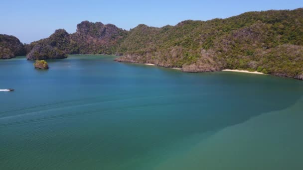 Ilha Langkawi Tanjung Rhu Praia Areia Drone Filmou Cima Imagens — Vídeo de Stock