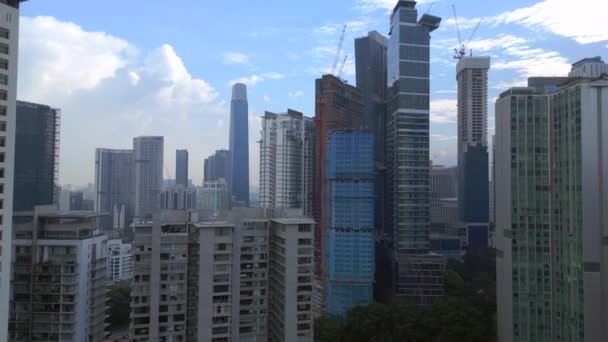 Σύγχρονη Πόλη Ουρανοξύστης Κουάλα Λουμπούρ Malaysia Πετούν Αντίστροφα Drone Υψηλής — Αρχείο Βίντεο