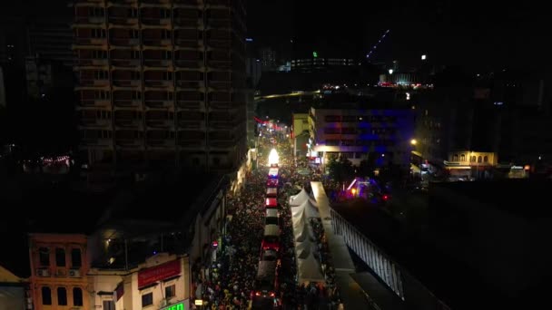 塞普萨姆街节的夜晚城市Kl 下降无人机 高质量的4K镜头 — 图库视频影像