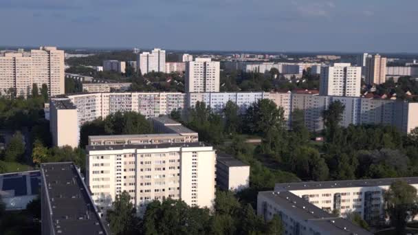 Berlim Paisagem Urbana Com Blocos Apartamentos Visão Panorâmica Drone Vista — Vídeo de Stock