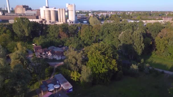 Berlijn Heeft Het Pretpark Verlaten Dalende Drone Hoge Kwaliteit Beeldmateriaal — Stockvideo