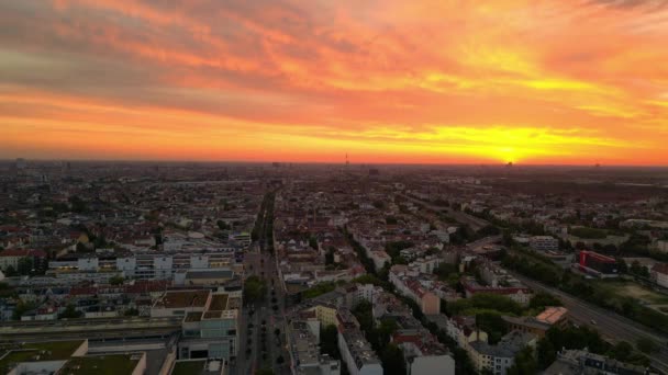 Panorama Overview Drone Drone Awakening City Sunrise Serene Urban Landscape — ストック動画