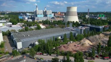 Berlin sanayi bölgesinde büyük ölçekli veri girişi. Bulutta yapay zeka yapay zeka uygulamaları ve veri trafik altyapısı var. hız rampası hiper hareket zaman aşımı 