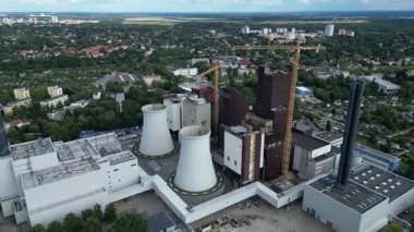 2 vincin yıkım sırasında bir enerji santralini parçaladığını gösteren hava görüntüsü. Hız rampası hiper hareket zamanı hızlandırılmış drone 'u çek 