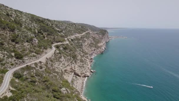 Aerial Drone View Curves Coastal Road Vehicles Shot Seashore Garraf — Stockvideo