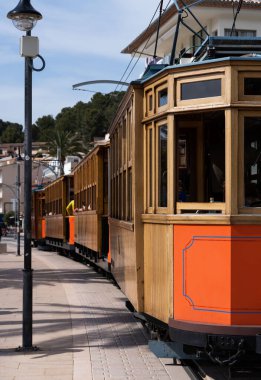 Soller, Mallorca, Balearic adalarında eski bir tramvay.