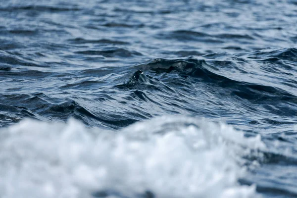 Langzame Beweging Close Van Blauwe Oceaan Zeewater Oppervlak — Stockfoto