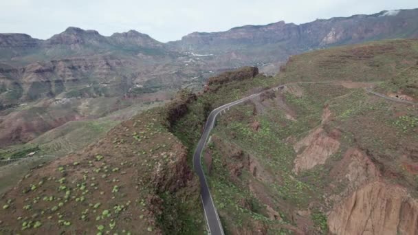 Footage Drone View Landscape Mountains Road Curves Middle Canary Islands — Stock Video