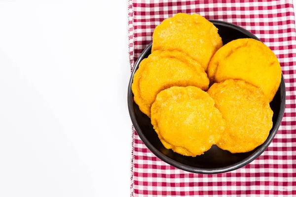 Ízletes Sült Sütemények Töltött Csirke Hagyományos Kolumbiai Konyha — Stock Fotó