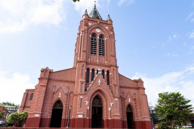 San Roque, Antioquia - Kolombiya - 7 Kasım 2022; San Roque Katolik Kilisesi