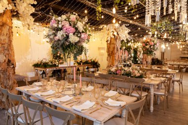 Yaşam Tarzı - Sosyal Etkinlikler İçin Resepsiyon Salonu Dekorasyonu