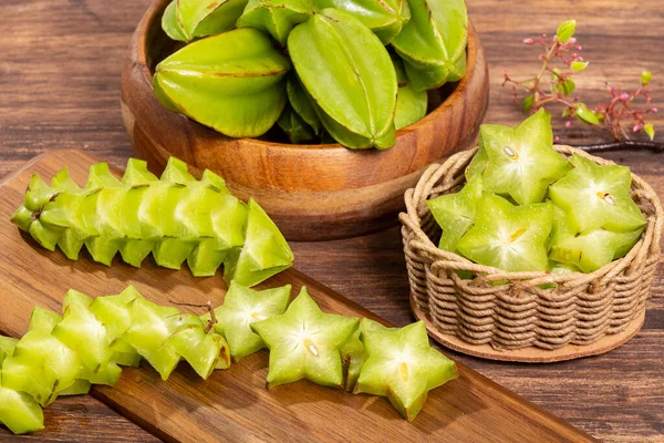 stock image Star fruit or Carambola Green - Averrhoa Carambola; Photo On Wooden Background