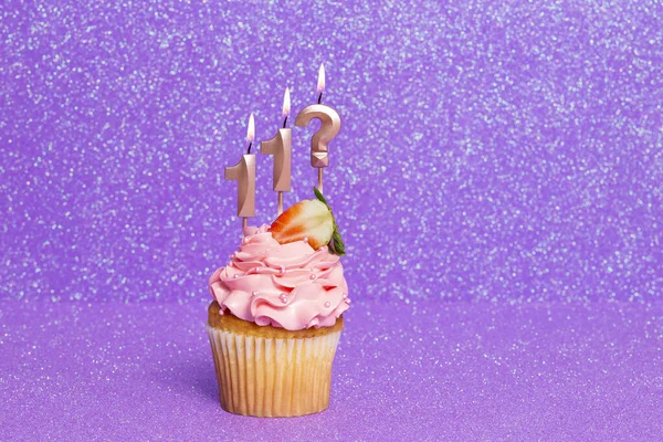 Cupcake Met Nummer Voor Viering Van Verjaardag Verjaardag Nummer Vraagteken — Stockfoto