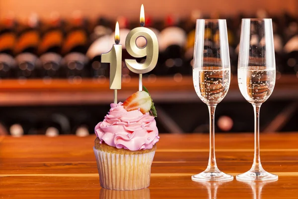 Cupcake Con Número Para Celebración Del Cumpleaños Aniversario Número — Foto de Stock
