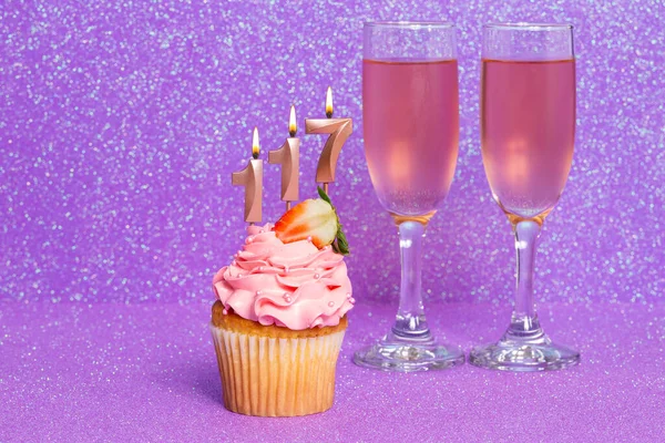 Cupcake Con Numero Bicchieri Con Vino Festa Compleanno Anniversario Numero — Foto Stock