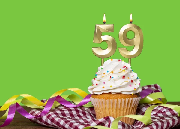 Torta Compleanno Con Candela Numero Sfondo Verde — Foto Stock