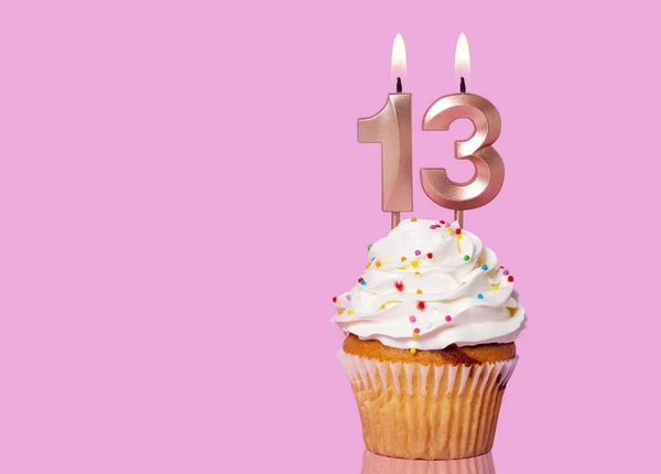 Geburtstagstorte Mit Kerze Nummer Auf Rosa Hintergrund — Stockfoto