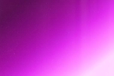 Soyut retro grunge dekoratif rahatlama, beyaz, pembe ve mor renkli film tozu dokusu. Kabataslak renkli çizim geçmişi. Dalgalı gül tasarımı.