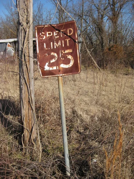Rusty Old Speed Limit Logga Övergiven Stad Picher Oklahoma Högkvalitativt — Stockfoto