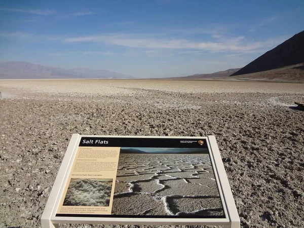 Badwater Basin Salt Flat Sign Death Valley National Park High — Stock Photo, Image
