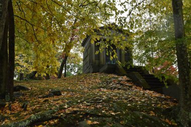 Sleepy Hollow Mezarlığı, yağmurlu bir Ekim gününde, New York 'ta güzel ve tarihi bir mezarlık. Yüksek kalite fotoğraf