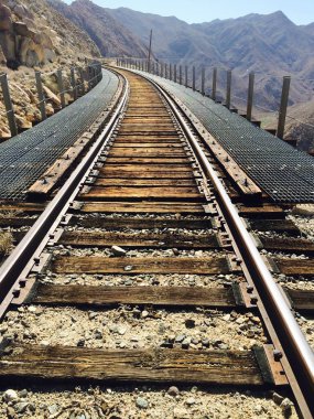 Tren rayları, Goat Canyon Trestle, Anza Borrego Desert State Park, California. Dünyanın en büyük ahşap ağacı. Yüksek kalite fotoğraf