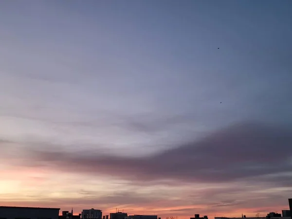 Schöner Sonnenuntergang Über Der Stadt — Stockfoto