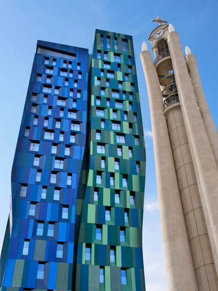 Věčná Zelená Věž Nedávná Budova Tiraně — Stock fotografie