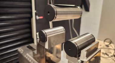 3 puan için bağlanmak bir test bankında bükme testleri yapmak.