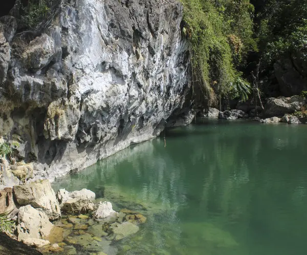 Pucok Krueng Nehri 'ndeki Rock Hill Side, Aceh Besar, Aceh, Endonezya